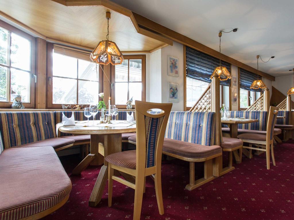 Landhotel Jaeger Top Wildermieming エクステリア 写真
