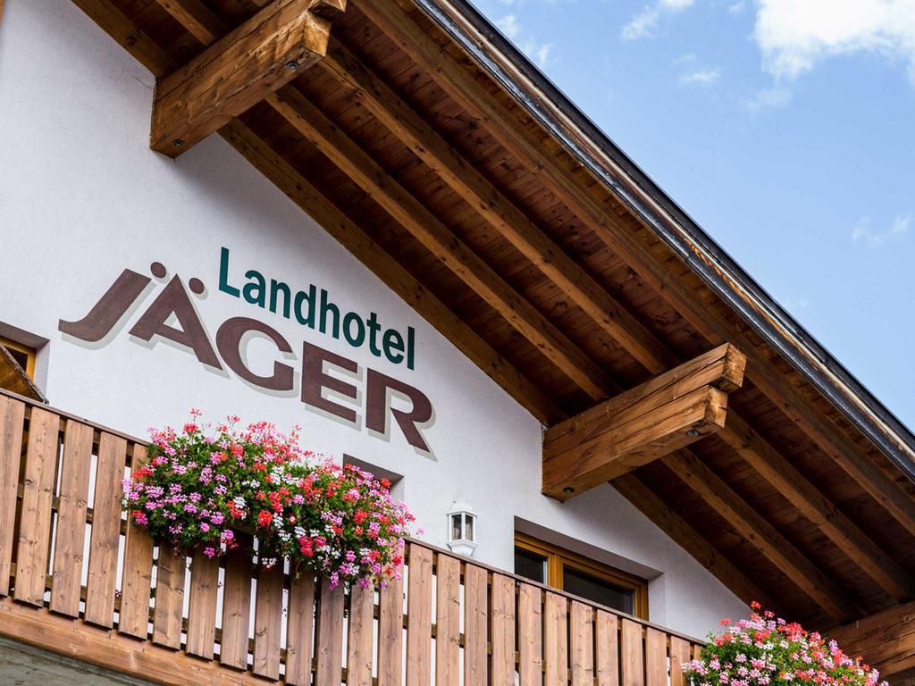 Landhotel Jaeger Top Wildermieming エクステリア 写真