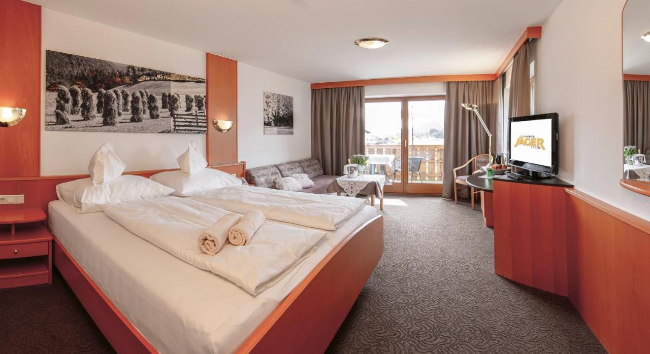 Landhotel Jaeger Top Wildermieming エクステリア 写真