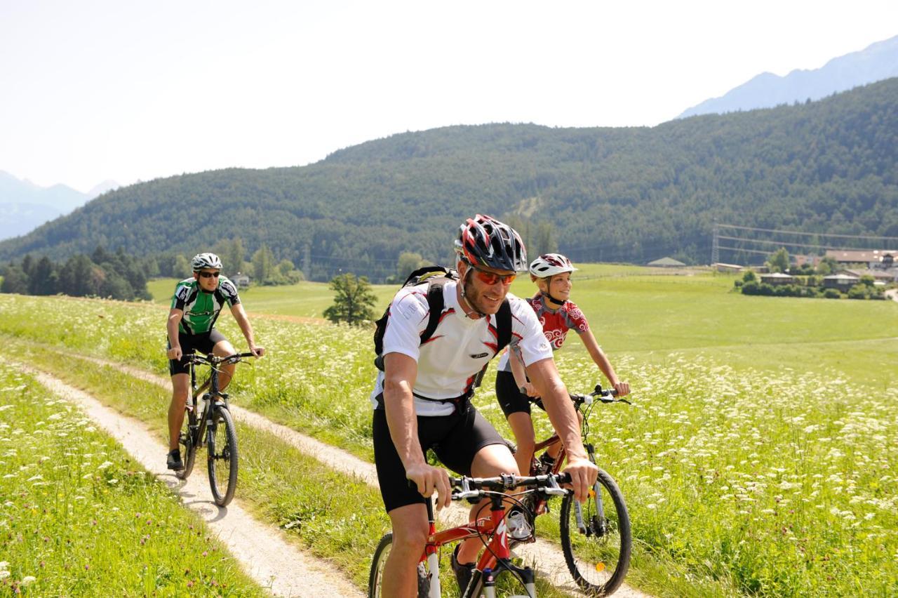 Landhotel Jaeger Top Wildermieming エクステリア 写真